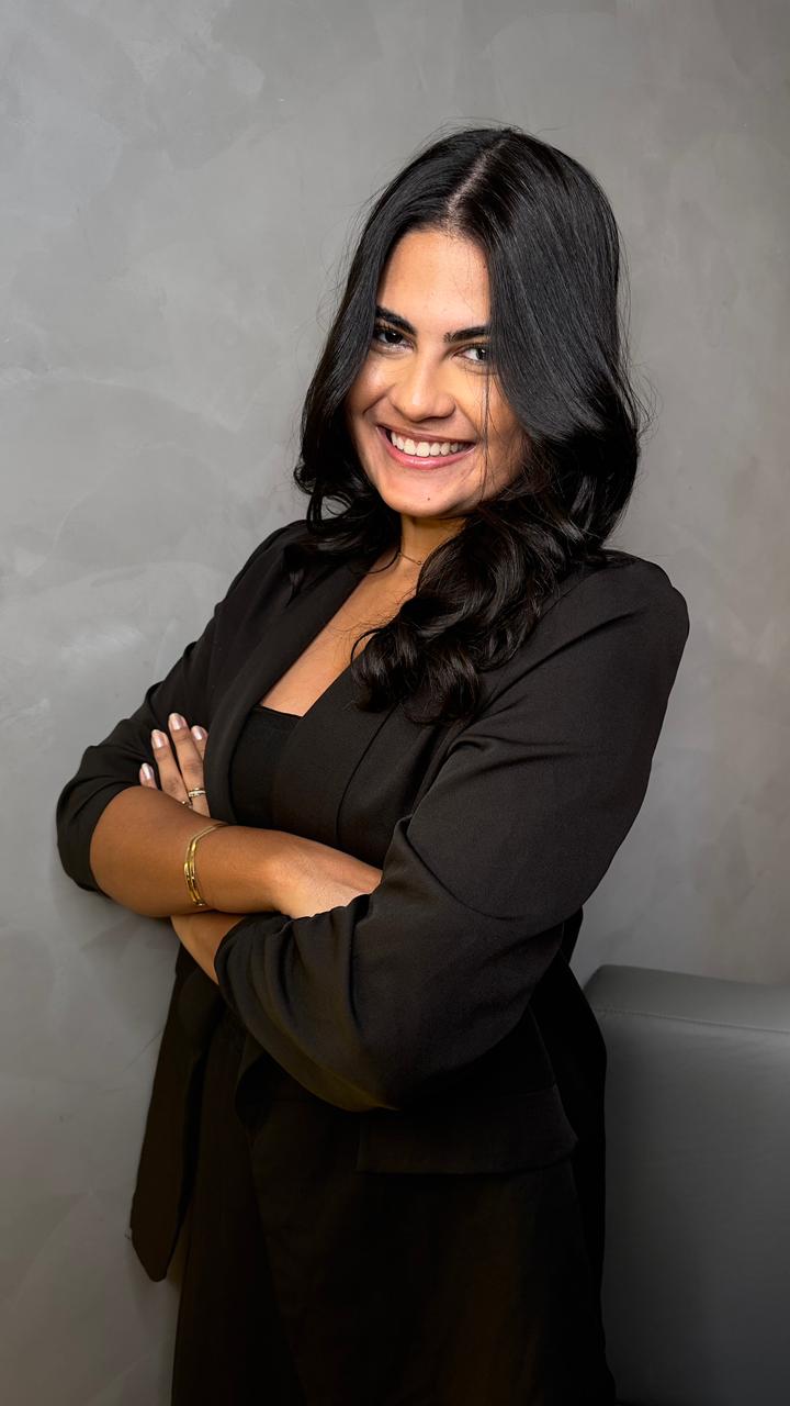 Dra. Viviane Bispo